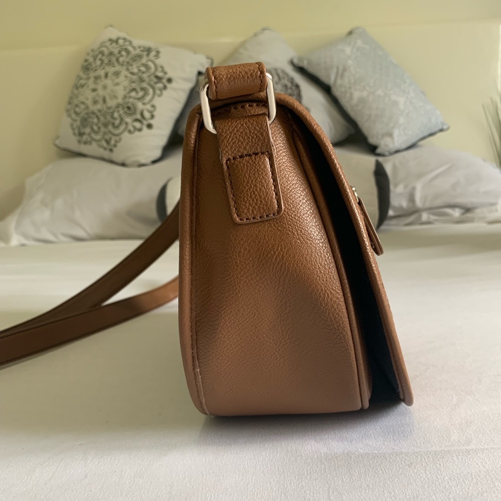 SOLD - Picture 3 of 7